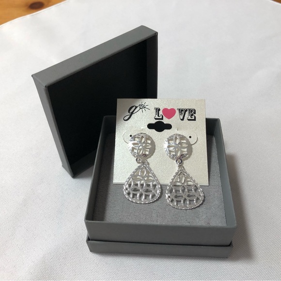 New G Love silver earrings - Picture 1 of 4